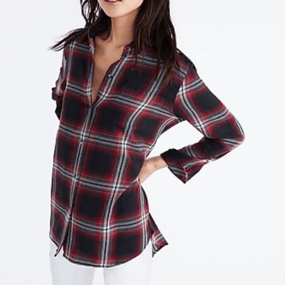 Madewell ex-boyfriend plaid red button down size small